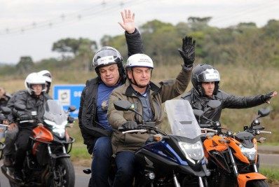 Bolsonaro participa de motociata em Orlando e desperta preocupação no Itamaraty