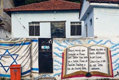 Império Serrano vai abrir polo cultural no Morro da Serrinha
