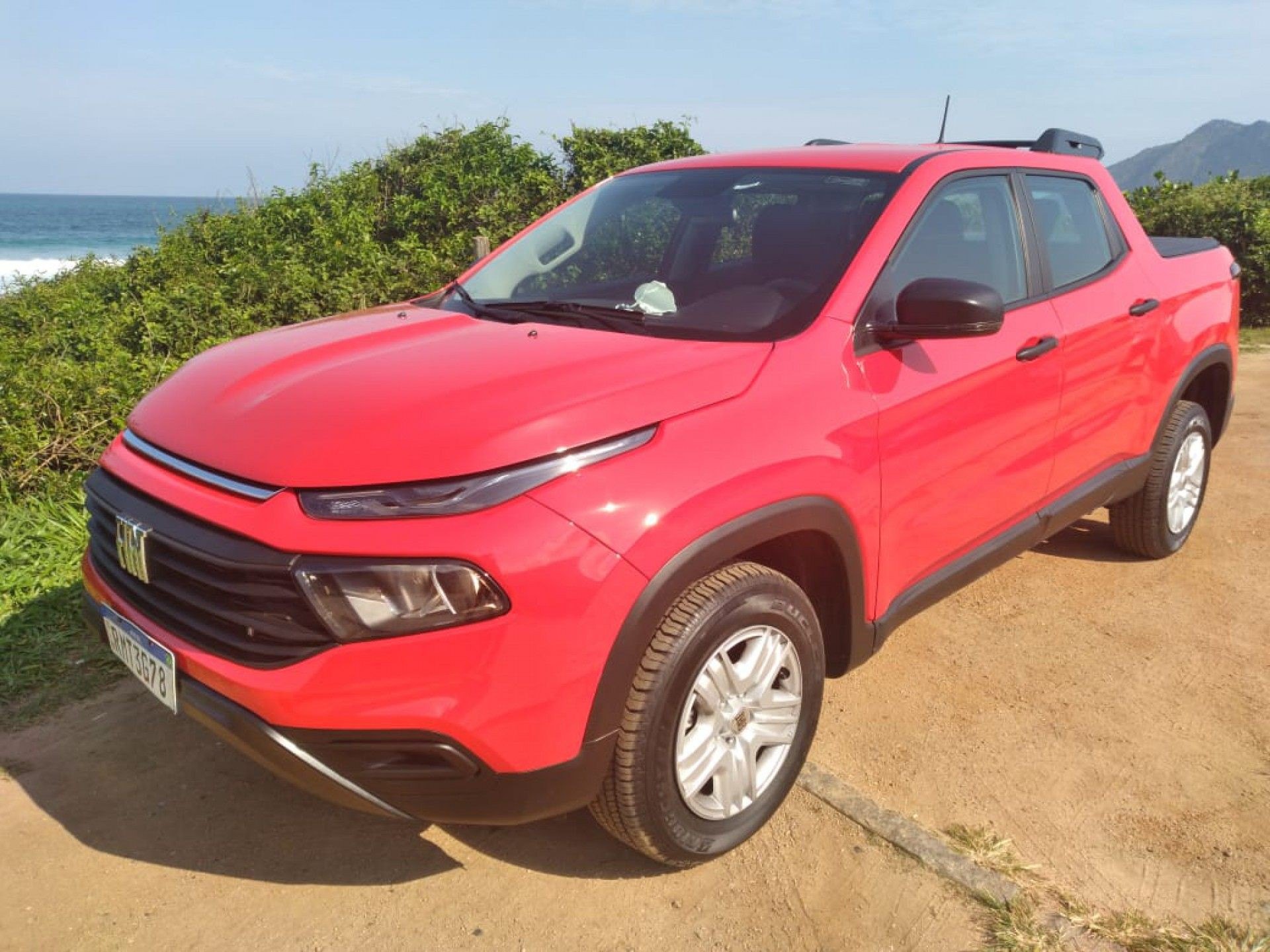 Design dianteiro da Toro ganha imponência com novos vincos no capô e grade dianteira maior - Lucas Cardoso