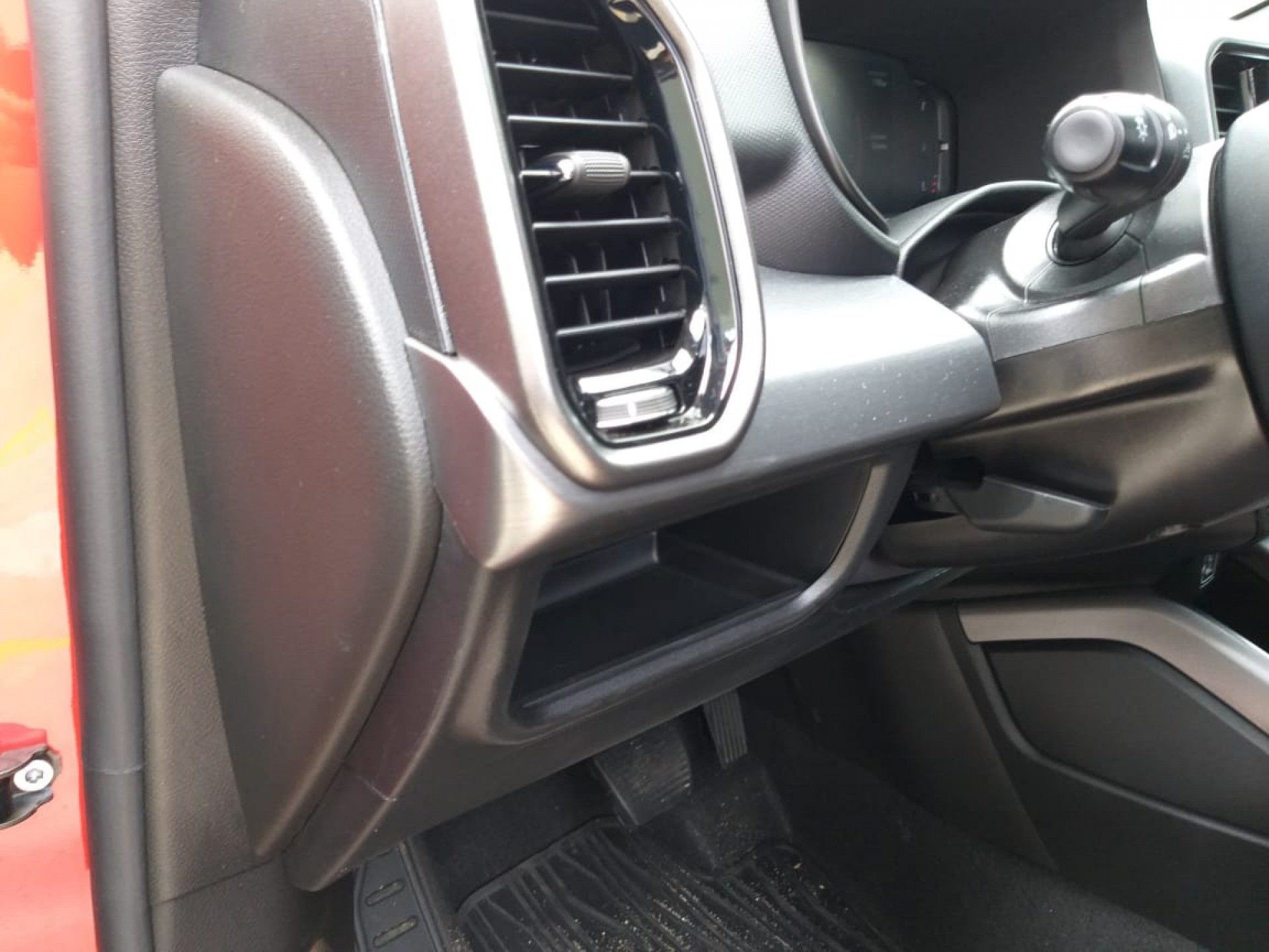 Os porta-objetos da Toro 2022 foram repensados e agora são mais usuais - Lucas Cardoso