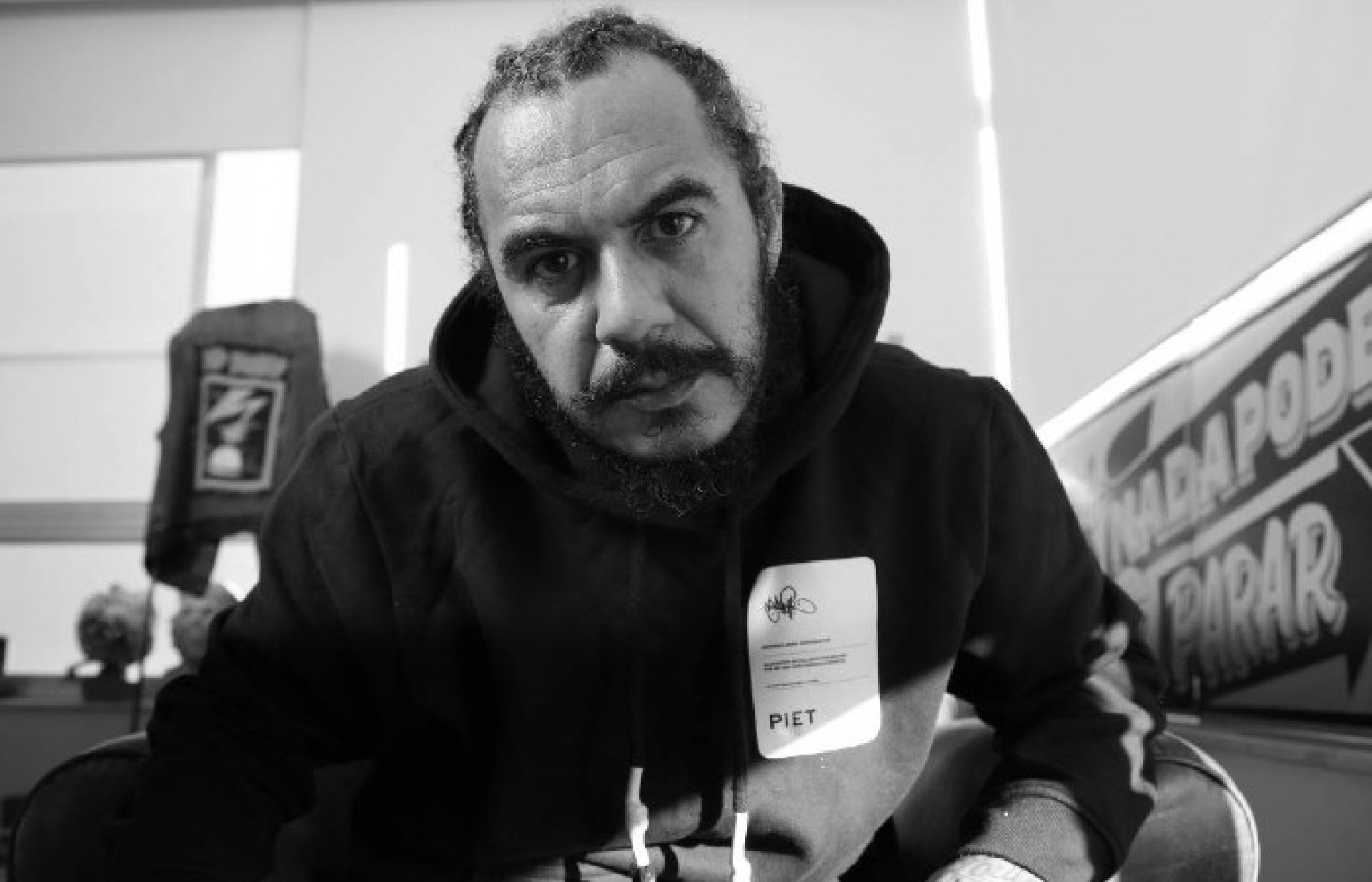 Marcelo D2 critica gramado em jogo do Flamengo e &eacute; zoado: De neblina n&atilde;o reclama