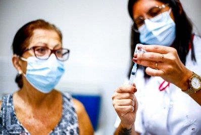 Belford Roxo vacina até terça-feira (29/06) contra a Covid-19 pessoas com mais de 47 anos