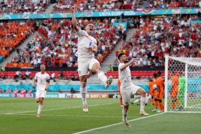 República Tcheca elimina a Holanda e avança na Eurocopa