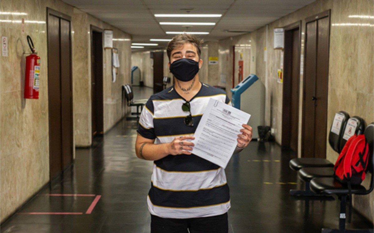 No dia do orgulho LGBTQIA+, Tribunal de Justi&ccedil;a do Rio alcan&ccedil;a marca de 1.050 senten&ccedil;as de redesigna&ccedil;&atilde;o sexual