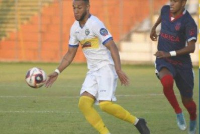 Sampaio Corrêa perde para o Maricá e não segue  na Taça Santos Dumont