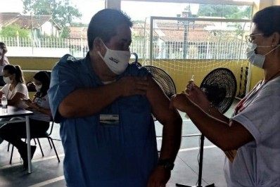 Cabo Frio confirma vacinação de motoristas de ônibus contra a Covid-19