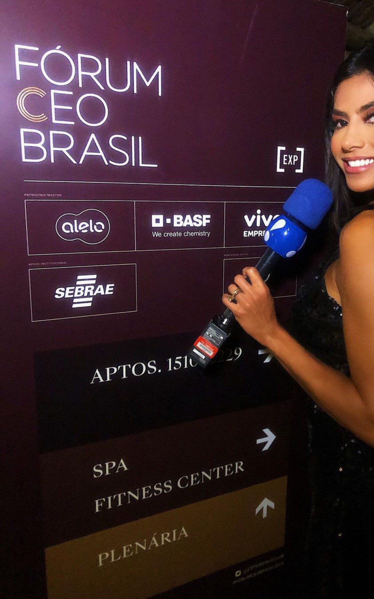 Fl&aacute;via Noronha