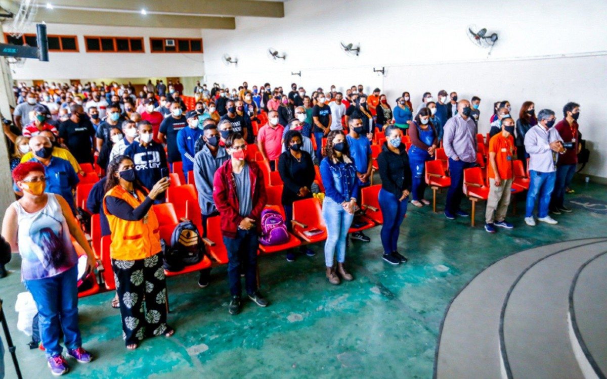 Os 223 agentes de combate a endemias participam de curso de capacita&ccedil;&atilde;o promovido pela Secretaria Municipal de Sa&uacute;de