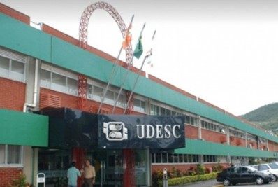 Professor é condenado à pena máxima após assediar oito alunas