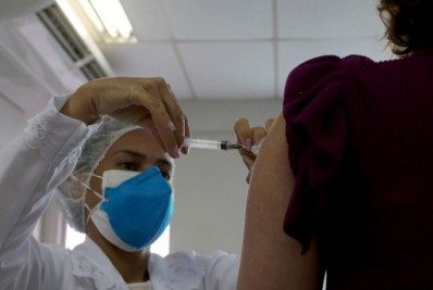 Prefeitura diz que investiga caso de vacinas vencidas; confira aqui se é seu caso