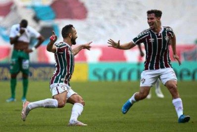 Martinelli destaca parceria com Yago e projeta partida contra Athletico-PR