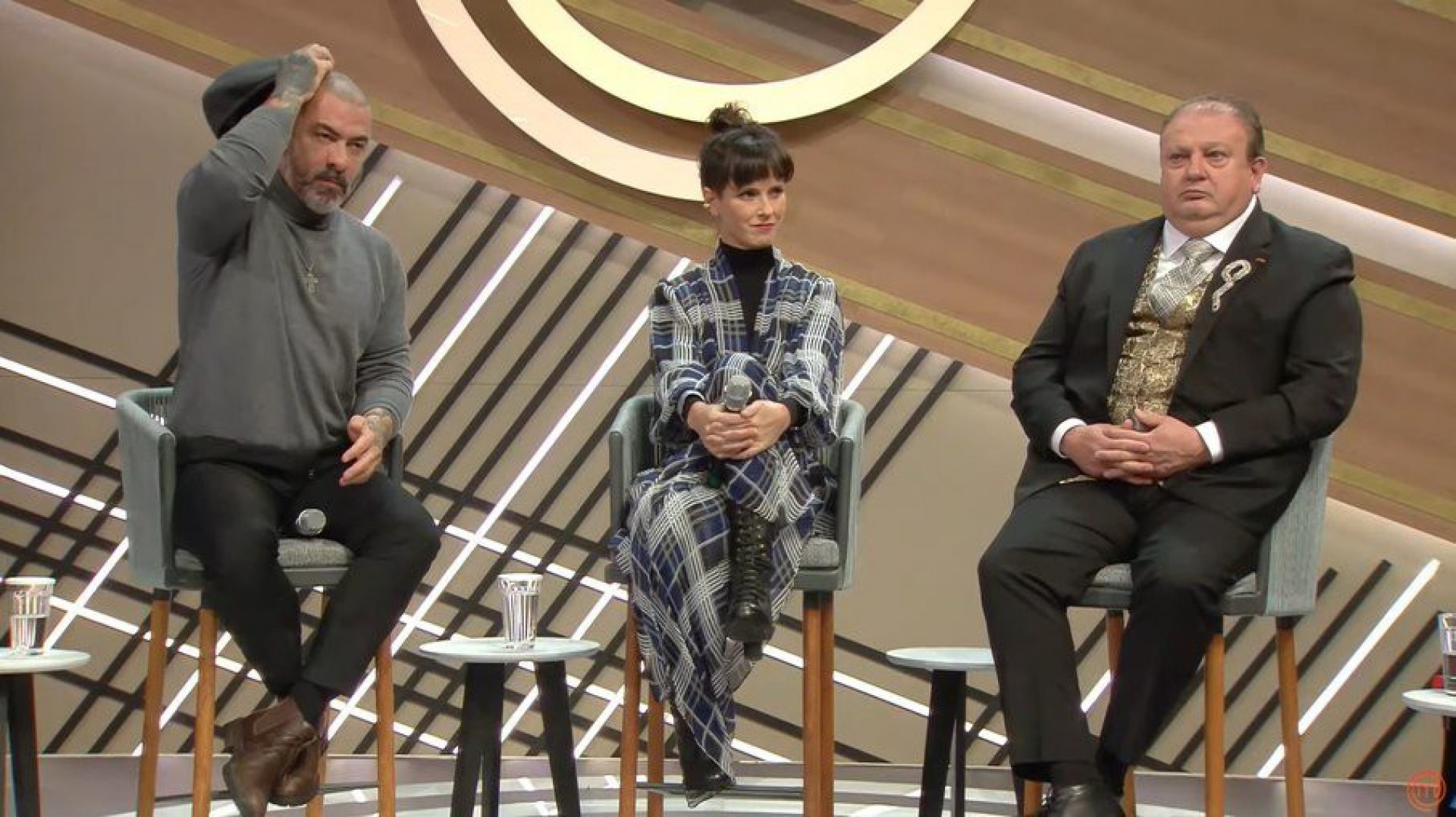 Nova temporada do 'MasterChef' traz Henrique Fogaça e Erick Jacquin com a nova jurada, Helena Rizzo - Reprodução/Band