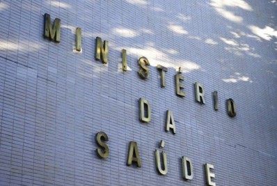 E-mails confirmam que Ministério da Saúde negociou com empresa que denunciou propina