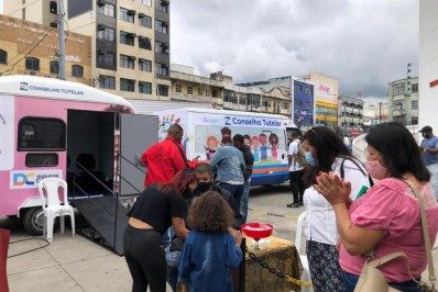 Trailer do Conselho Tutelar percorre distritos de Duque de Caxias