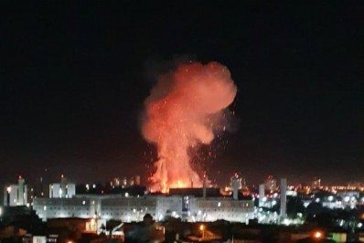 Internautas compartilham vídeos da explosão em posto de gasolina de Rio Claro; confira