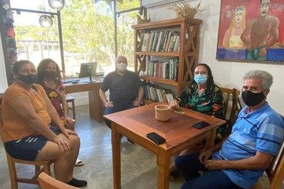 Reunião com representantes do Circuito Fluminense de Cultura Popular e Economia Solidária acontece em Búzios