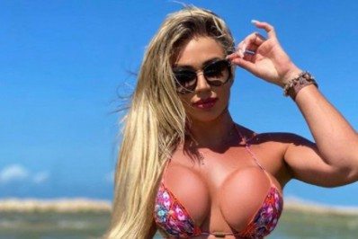 Fotos! Musa fitness exibe corpo perfeito e faz sucesso nas redes sociais