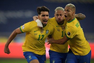 Com um a menos durante o segundo tempo, Brasil bate o Chile e se classifica à semifinal da Copa América 