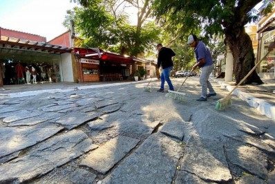 Rua das Pedras em Búzios, um dos principais pontos turísticos do balneário, será revitalizada mantendo sua essência