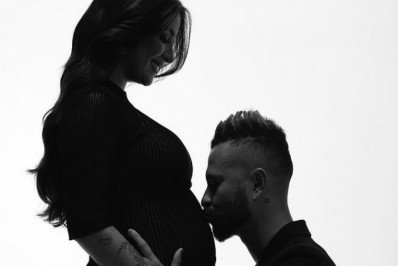 Na reta final da gestação, Bianca Andrade surge em foto delicada com noivo