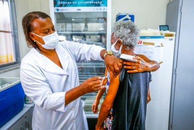 Belford Roxo terá semana de vacinação contra a Covid-19 para pessoas entre 44 e 40 anos