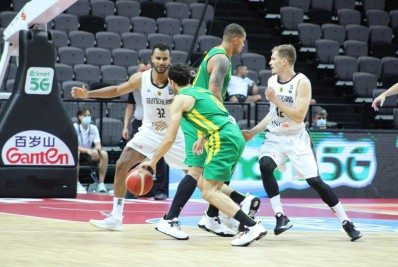 Brasil perde para Alemanha no basquete masculino e está fora das Olimpíadas