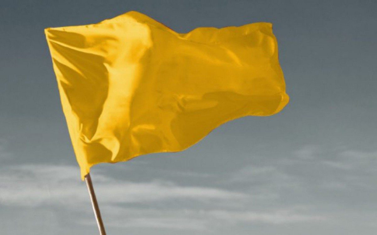 Bandeira amarela em Itabora&iacute;
