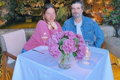 Gio Ewbank se declara para Bruno Gagliasso: 'Que história linda temos construído'