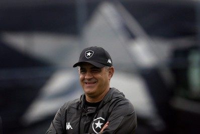 Botafogo está escalado para pegar o CRB