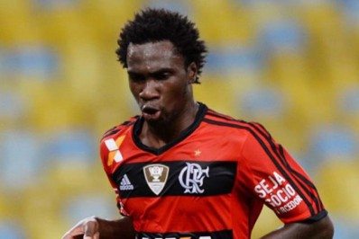 Ex-atacante do Flamengo vive boas expectativas no futebol sul-coreano