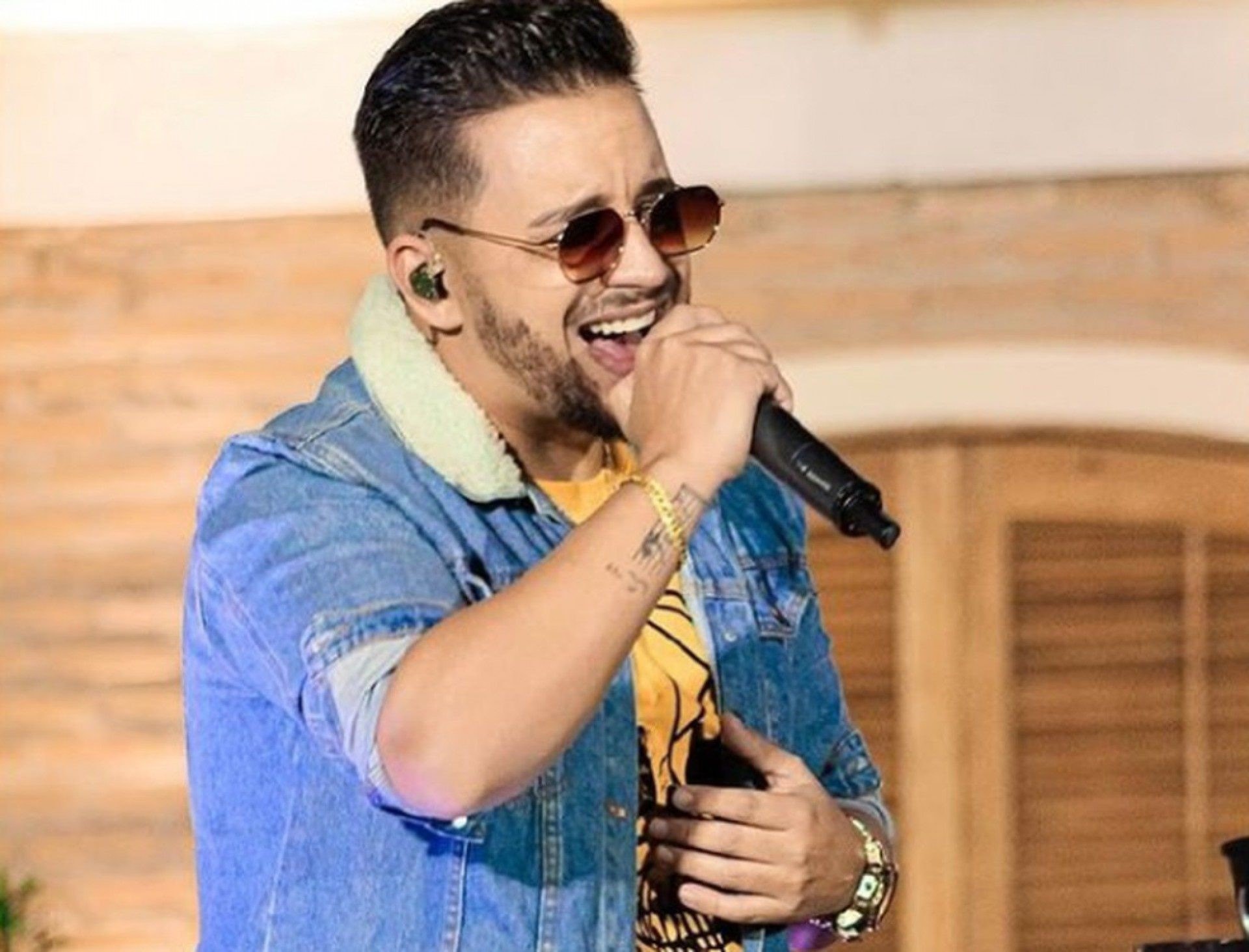 Sertanejo morre v&iacute;tima da Covid-19