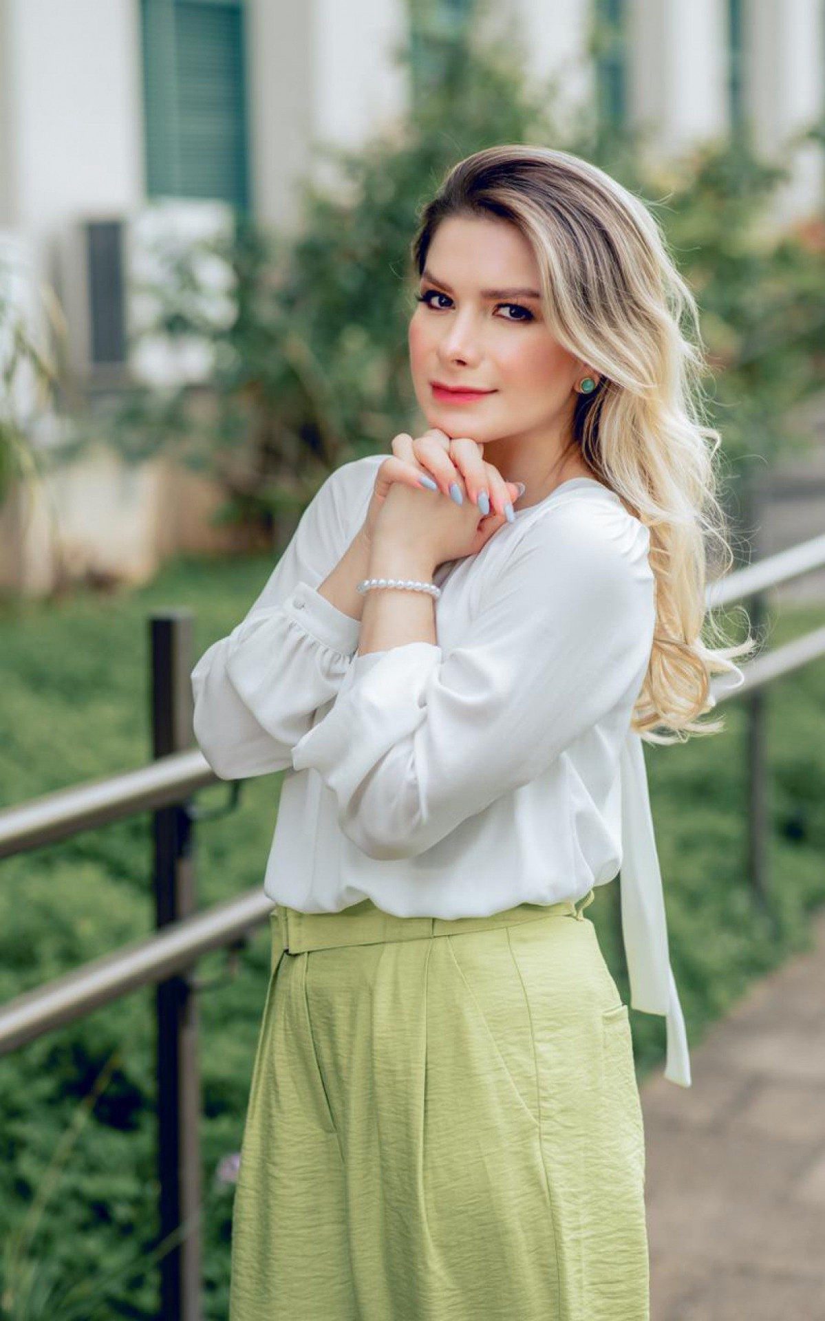  Dra.&nbsp;Isrraela&nbsp;Massena - Divulga&ccedil;&atilde;o