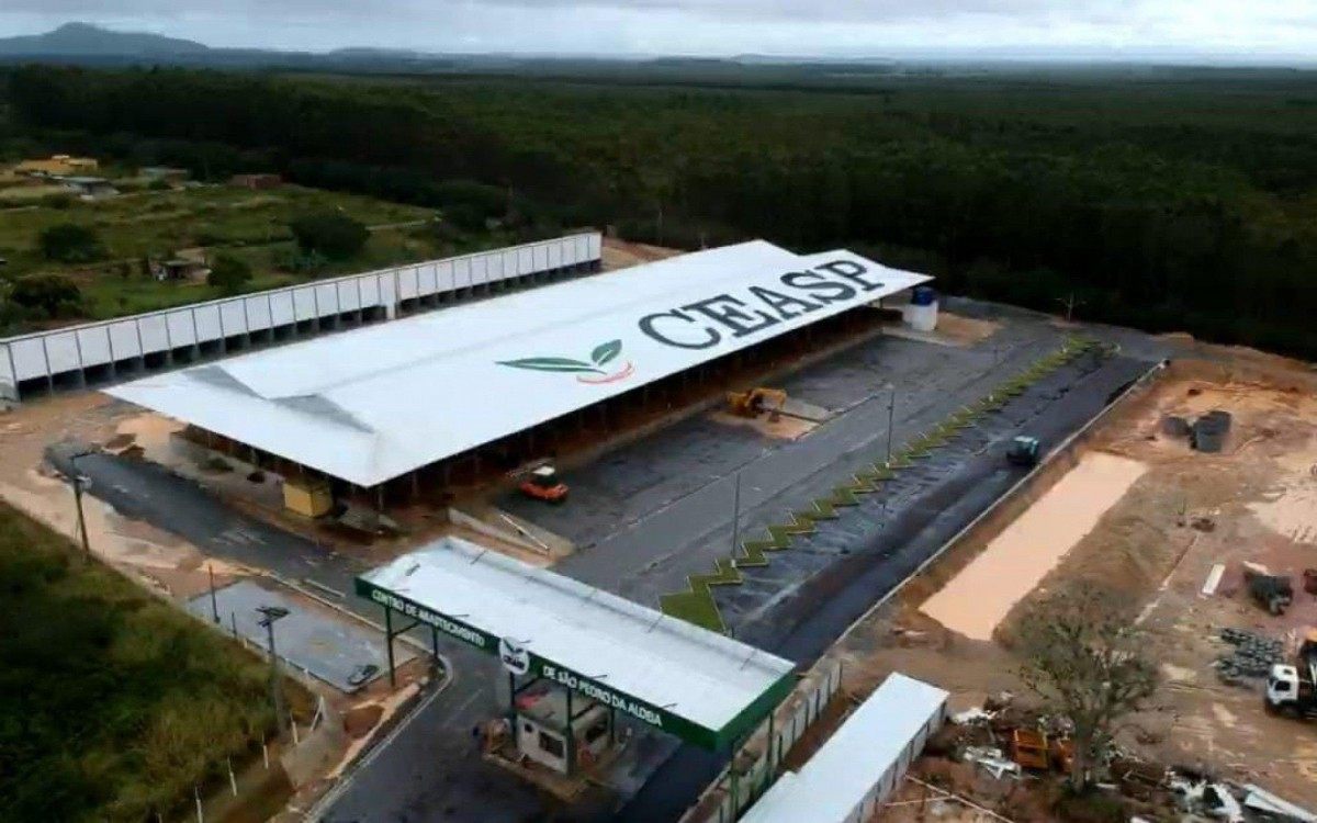 O CEASP é o maior centro privado de abastecimento do Brasil e está sendo finalizado às margens da Rodovia, em São Pedro da Aldeia - Divulgação/Gustavo Scarambone