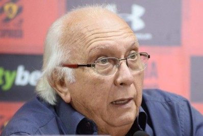 Torcedor viraliza ao gritar nome de ex-presidente de clube da Série A durante sexo