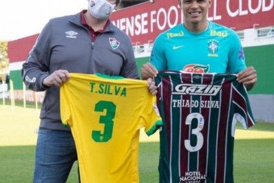 Fluminense quer investidor para tentar retorno de Thiago Silva em 2022