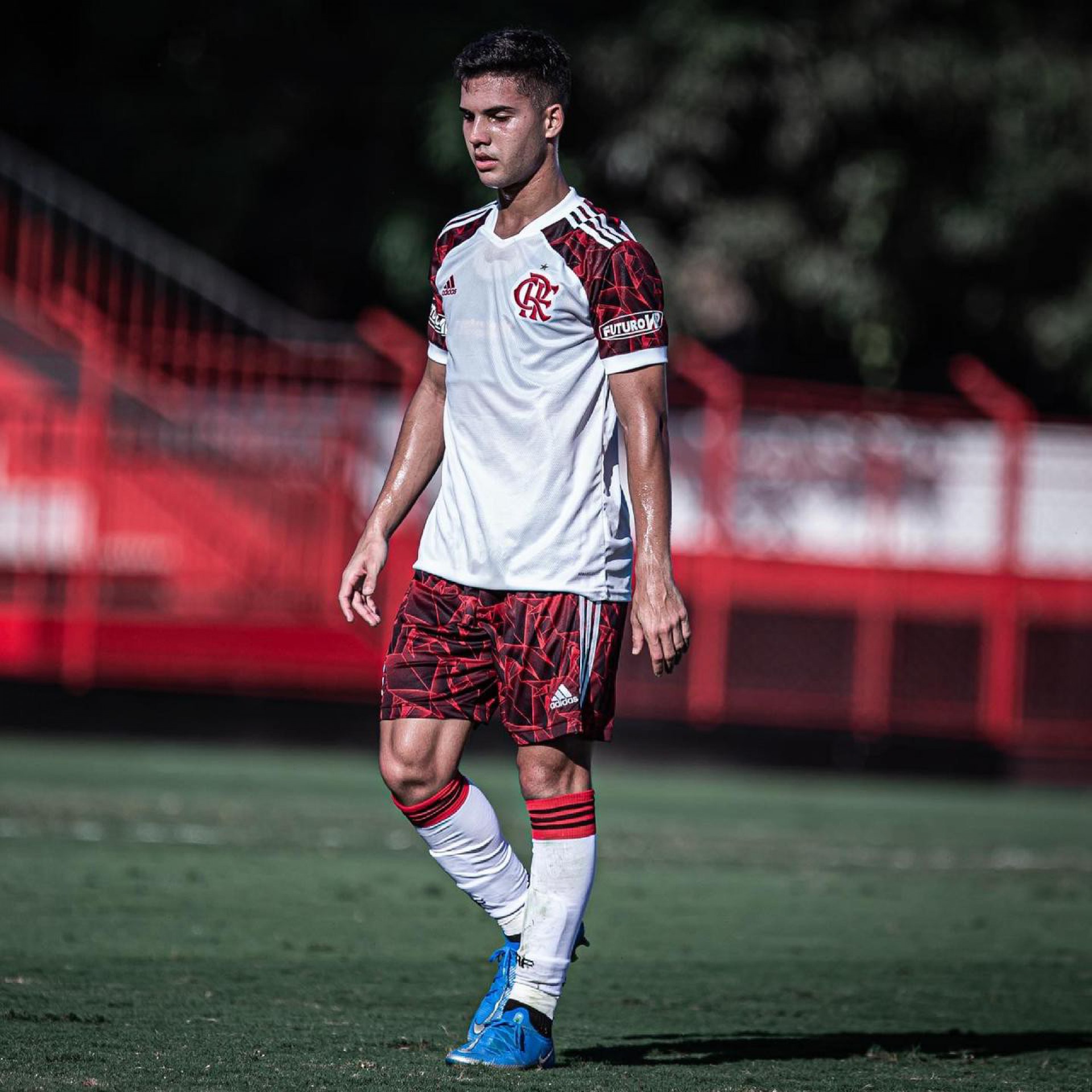 Yuri de Oliveira em ação pelo Sub-20 do Flamengo - Heber Gomes