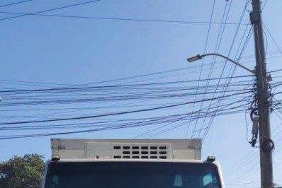 Carga roubada avaliada em R$ 37 mil é recuperada em Duque de Caxias