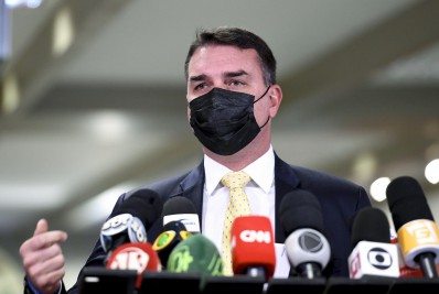 STF adia julgamento sobre foro de Flávio Bolsonaro no caso das 'rachadinhas'