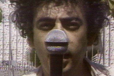 Documentário que recria o lado provocador de Glauber Rocha estreia neste sábado na TV