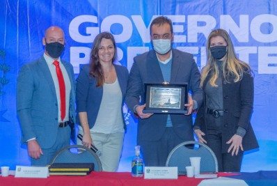 Governador Cláudio Castro recebeu o Título de Cidadão Honorário Teresopolitano