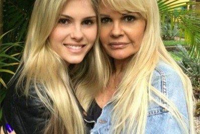 Bárbara Evans relembra tatuagem em homenagem à mãe: 'Mico' 