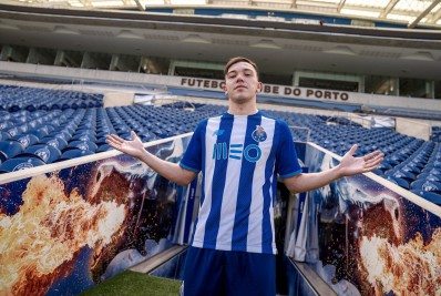 Ex-Grêmio, Pepê é apresentado pelo Porto e será rival de Jorge Jesus e Cebolinha