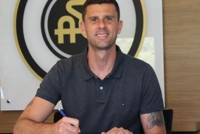 Ítalo-brasileiro Thiago Motta é anunciado como novo técnico do Spezia