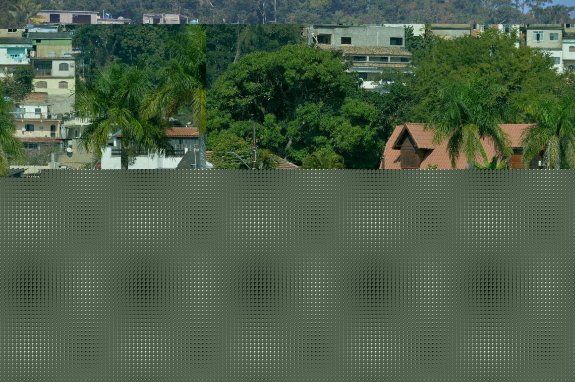 Rio de Janeiro - 06/07/2021 - Cidade/ Pol&iacute;cia/- Rio de Janeiro- Viol&ecirc;ncia em Paquet&aacute;.na foto viatura da PM no centro do bairro. Foto : F&aacute;bio Costa/ Ag.O Dia