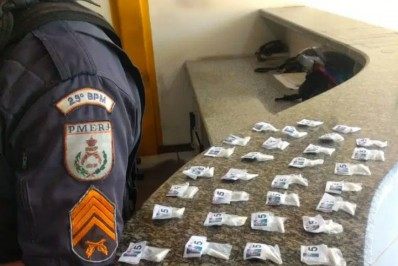 29° BPM apreende cocaína com a imagem do Flash