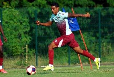 John Kennedy volta a ficar à disposição do Tricolor após dois meses