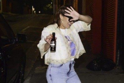 Maiara, Maraísa, Arcrebiano, Flávia Pavanelli e Marília Mendonça vão a casa de jogos em SP