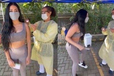 Simaria dança ao ser imunizada contra covid-19: 'Tomei a vacina, porr*'