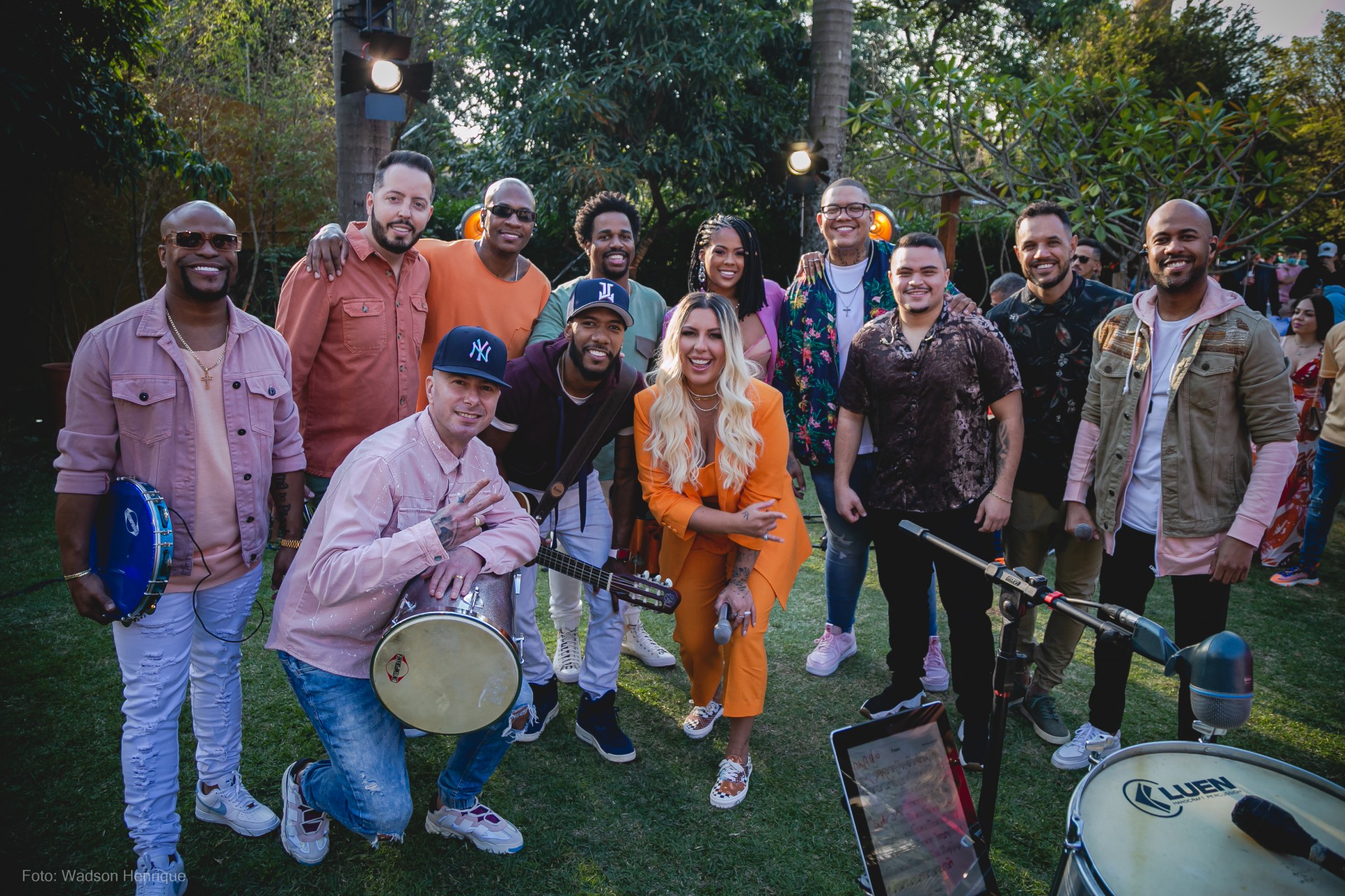 Ana Clara lança DVD com participações - Reprodução