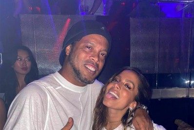 Anitta e Ronaldinho Gaúcho juntos em Miami